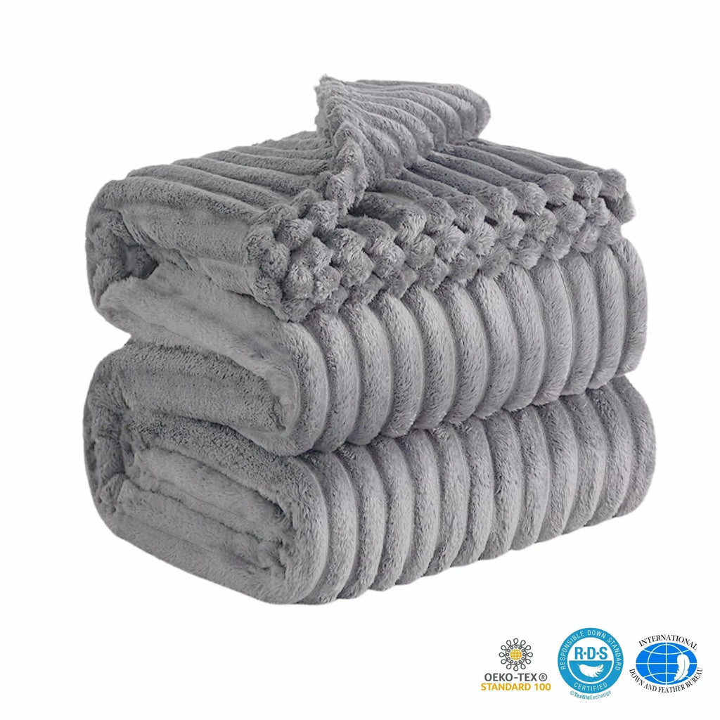 Luxury Soft Faux Rabbit Fur Throw Blanket, Fluffy and Warm Ideal for Spring and Autumn, Plaid Design