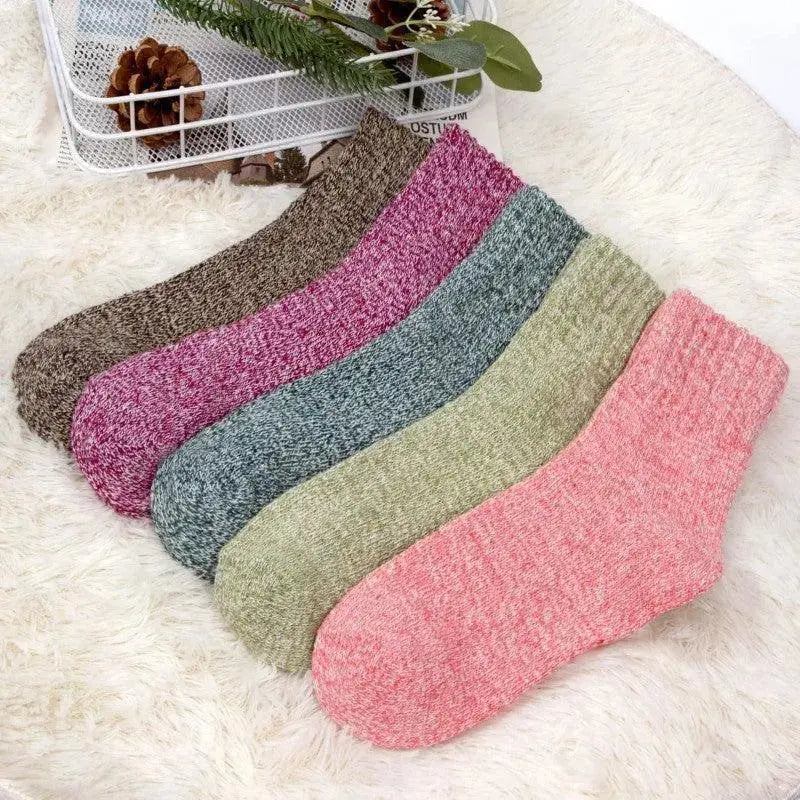Women’s Wool Lined Winter Socks with Thickened Knit for Mid Calf Warm Indoor Comfort