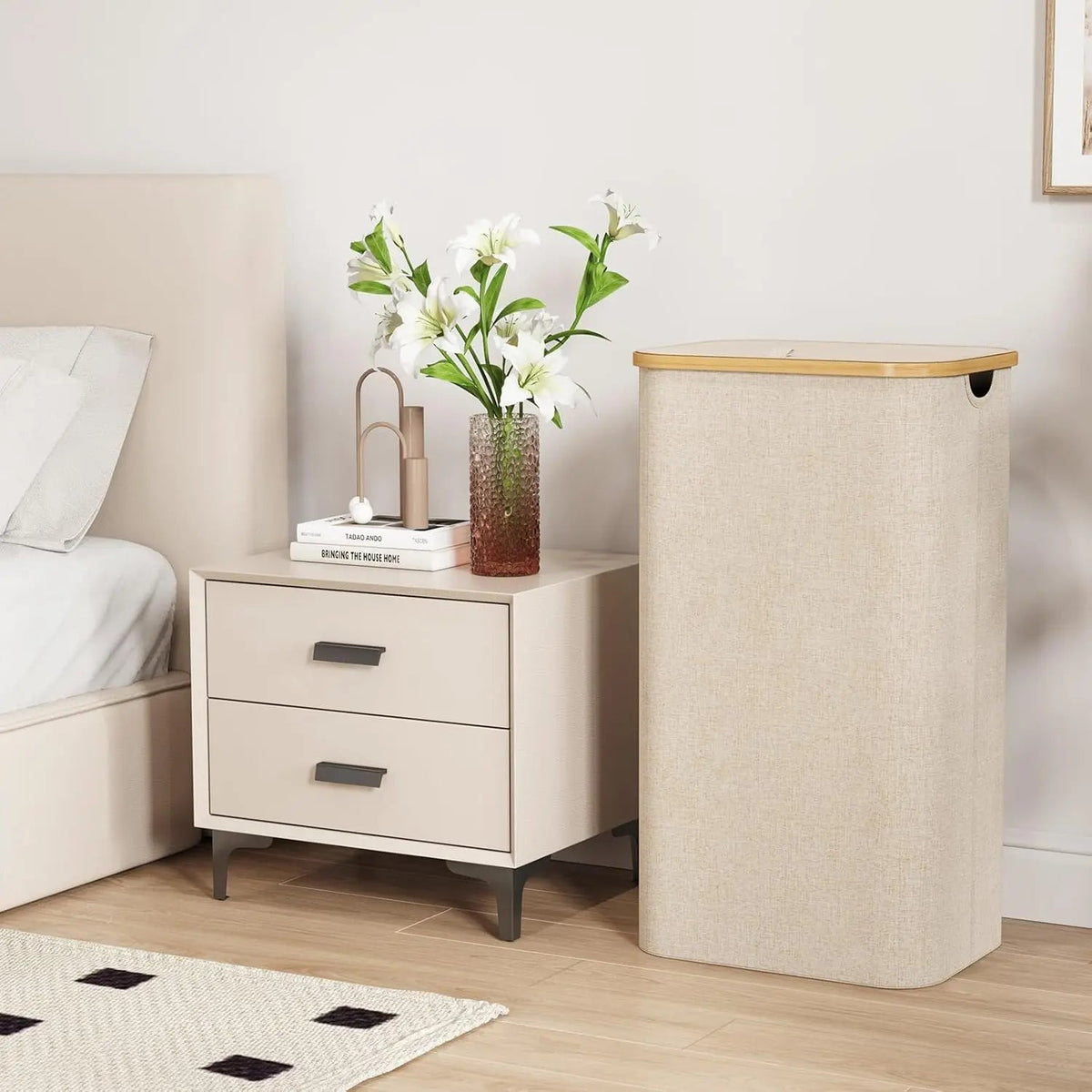 Laundry Basket with Lid and Removable Inner Bag with Bamboo Handles for Bedroom and Bathroom Use