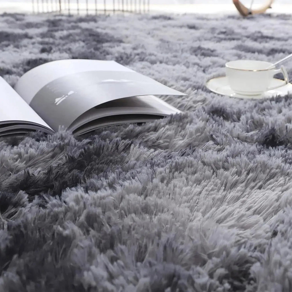 Soft Velvet Tie Dye Carpet with Plush Texture and Anti Slip Backing for Living Room and Bedroom Décor