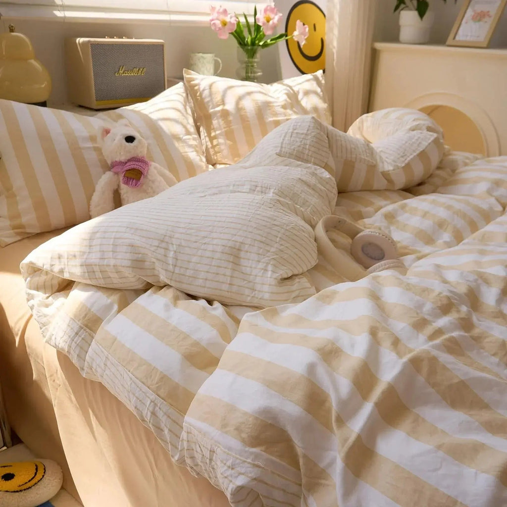 Washed Cotton Double Yarn Crepe Striped Quilt Set with Sheet and Pillowcases for Year-Round Bedding