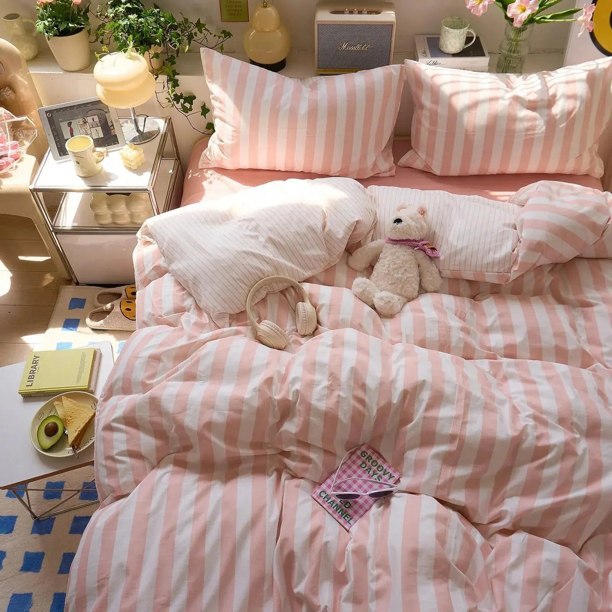 Washed Cotton Double Yarn Crepe Striped Quilt Set with Sheet and Pillowcases for Year-Round Bedding