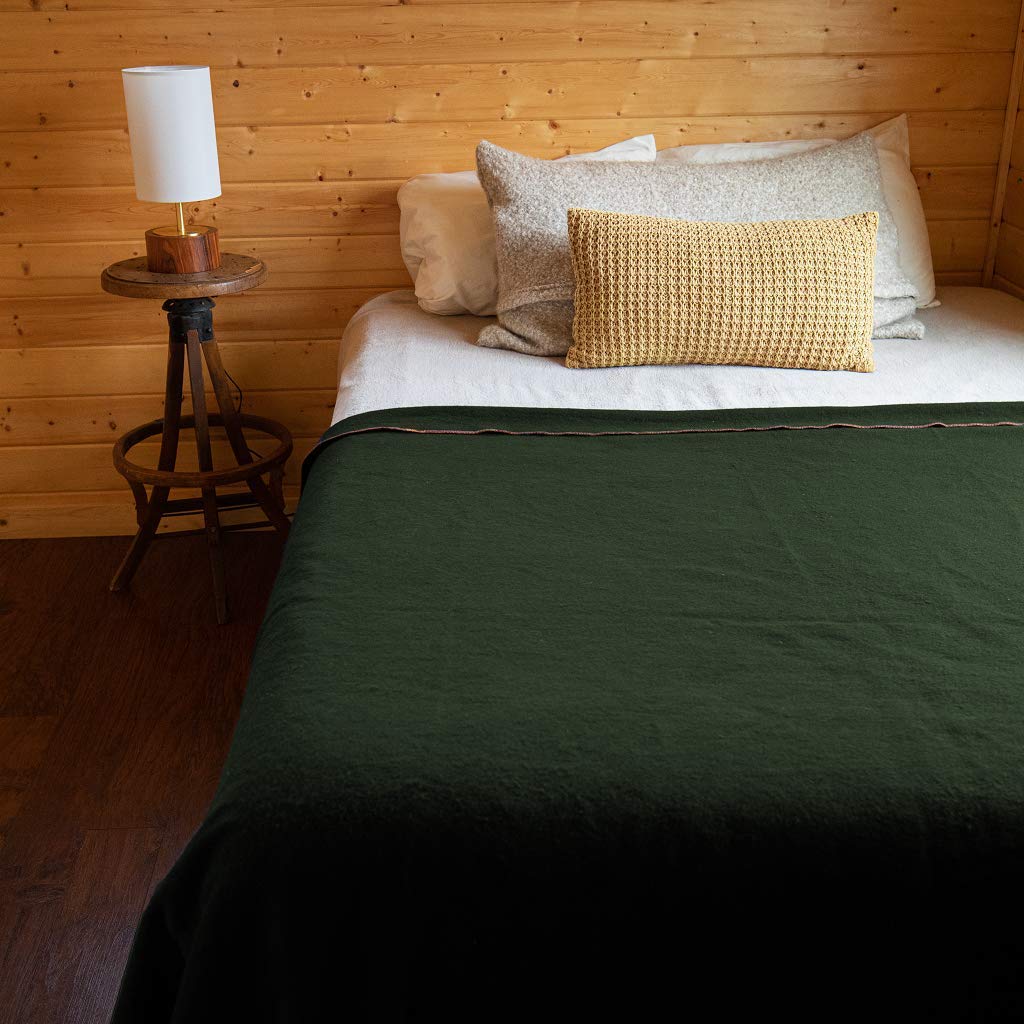 Winter Warm Wool Throw Blanket for Camping Travel and Outdoor Use
