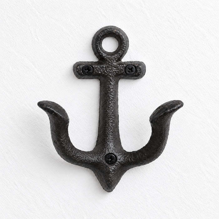Nautical Anchor Hooks with Cast Iron Design for Coastal Coat and Towel Storage