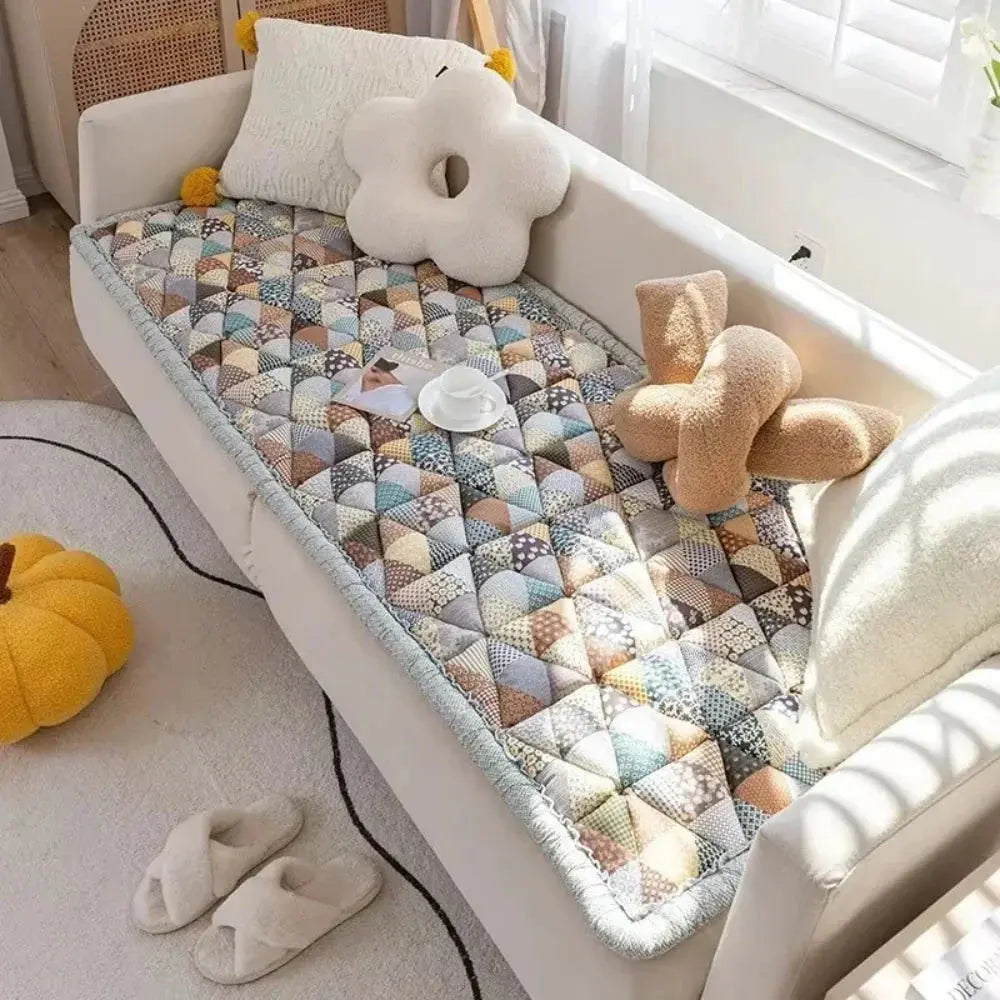 Cute Floral Pet Sofa Cover and Bed Mat with Soft Washable Fabric for Cats and Dogs