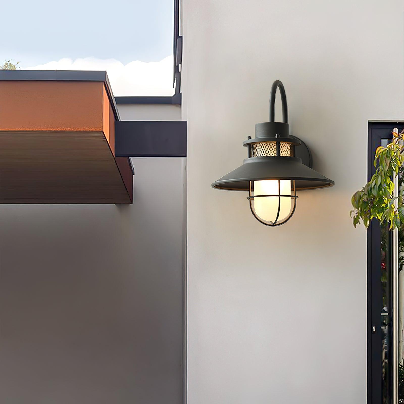 Felix Outdoor Wall Light