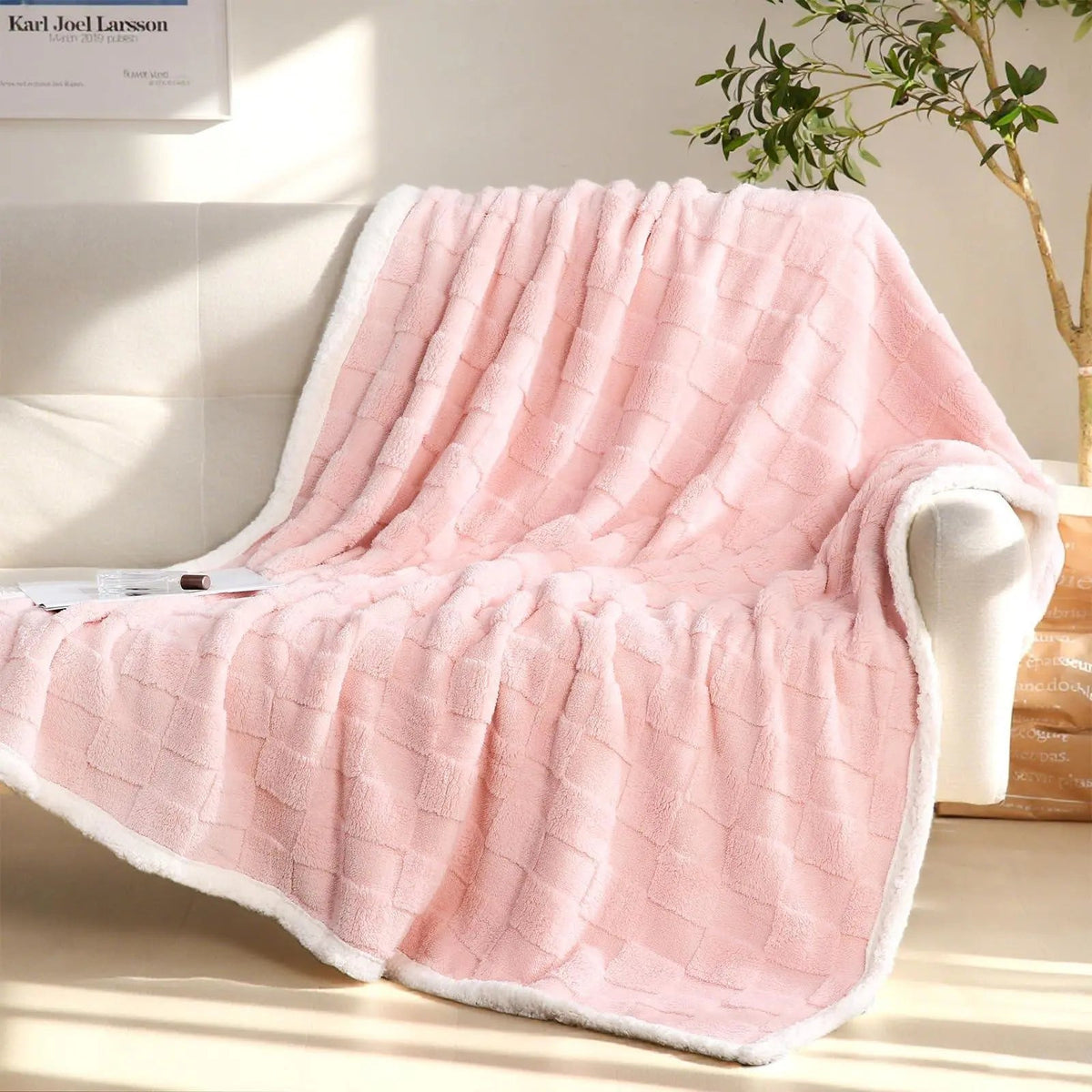Sherpa Flannel Throw Blanket with Dual Layer Design for Year Round Comfort and Cozy Living