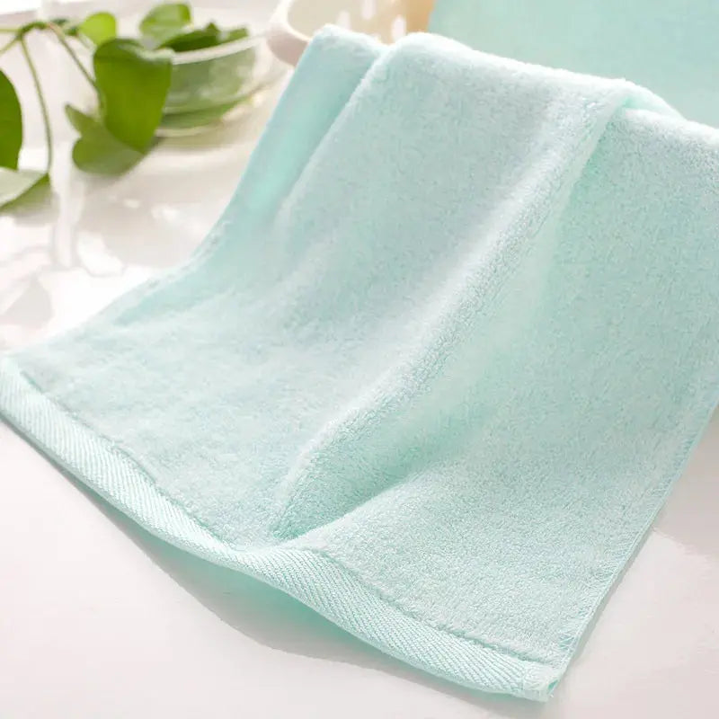 Luxury Washcloths Towel Set in Bamboo Rayon for Bathroom, Spa, Kitchen and Baby Care