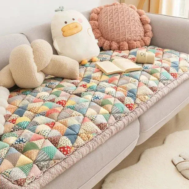 Cute Floral Pet Sofa Cover and Bed Mat with Soft Washable Fabric for Cats and Dogs