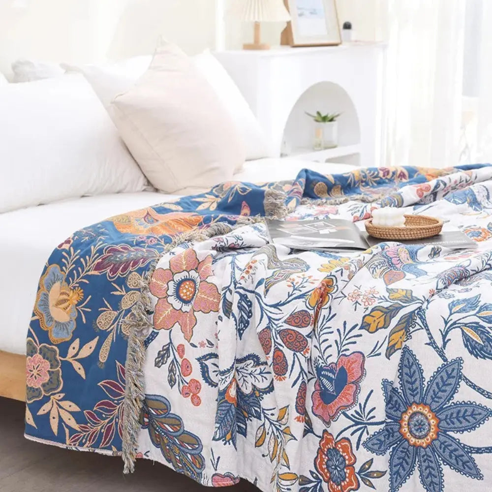 All-Cotton Gauze Fringed Towel Blanket with Lightweight Breathable Design for Single or Double Use