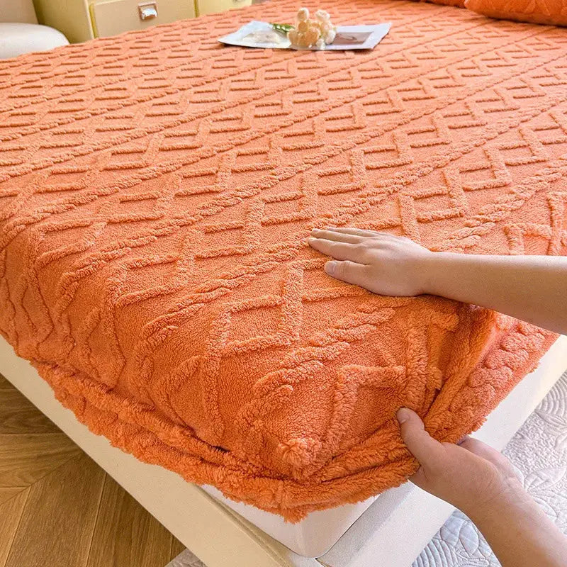 Ultra Soft Textured Fitted Bed Sheet with Warm Coral Fleece Feel for Winter Use