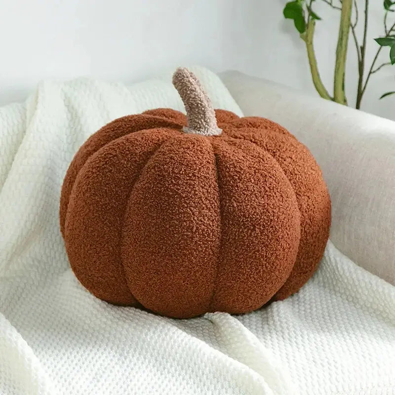 Plush Pumpkin Decorative Cushion with Three Dimensional Design for Seasonal Home Styling