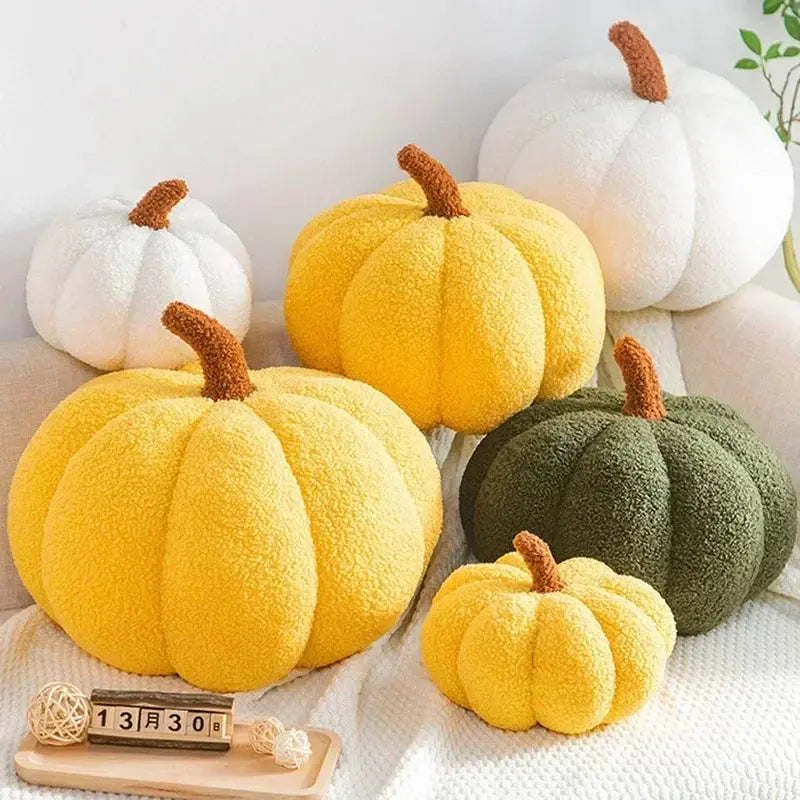 Plush Pumpkin Decorative Cushion with Three Dimensional Design for Seasonal Home Styling