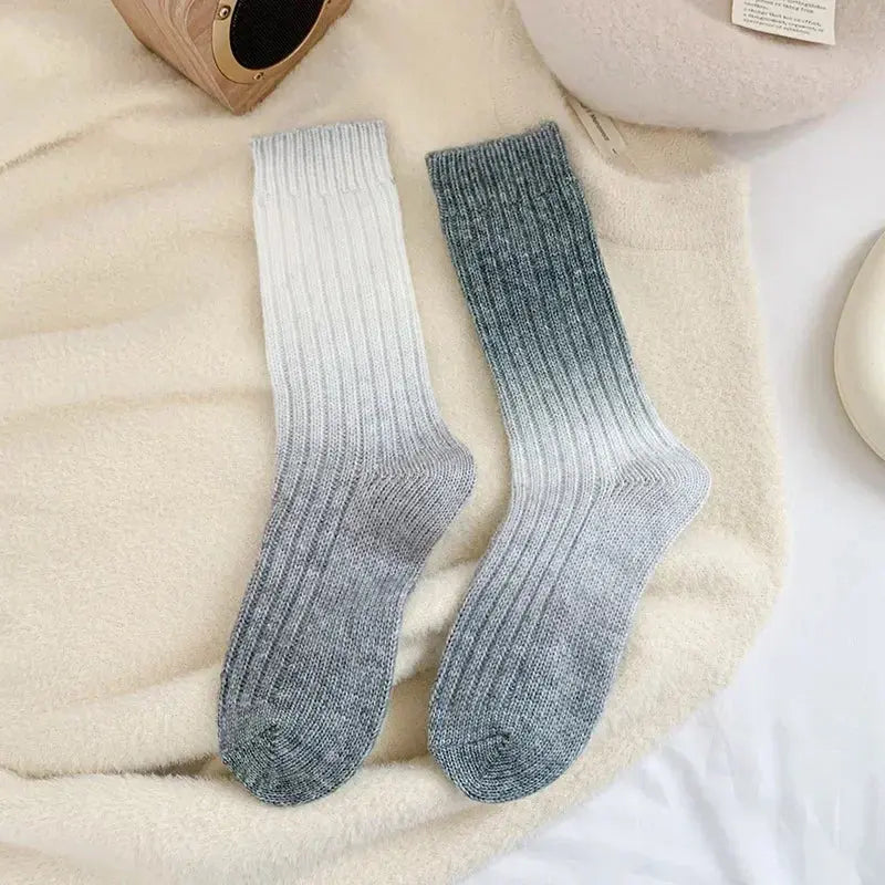 Gradient Wool Cashmere Long Knit Socks for Women with Thick Thermal Knit for Autumn and Winter Wear