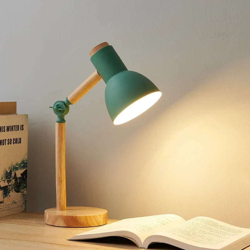 Nordic Wooden Desk Lamp - Sleek, Minimalist Lighting for Your Desk