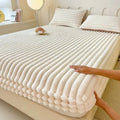 Luxury Faux Fur Fitted Bed Sheet with Deep Pockets for All Season Mattress Comfort
