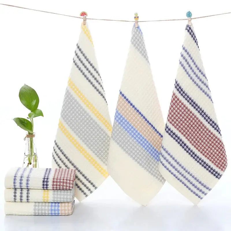 2Pcs 100% Pure Cotton Waffle Bath Towel with Honeycomb Weave for Home and Spa Use