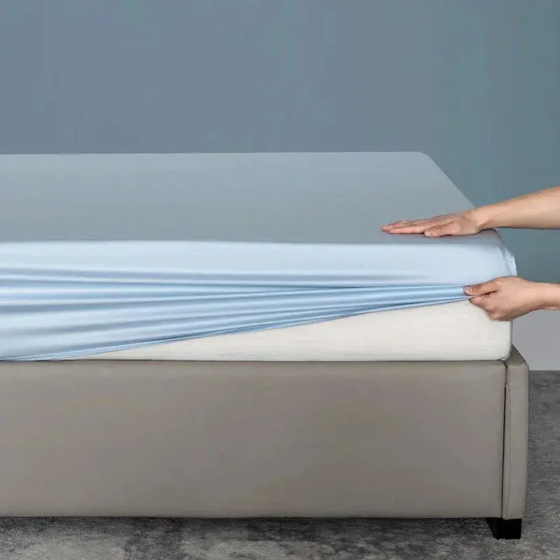 Bamboo Cooling Fitted Sheet with Deep Pocket and Smooth Weave for Everyday Bedding