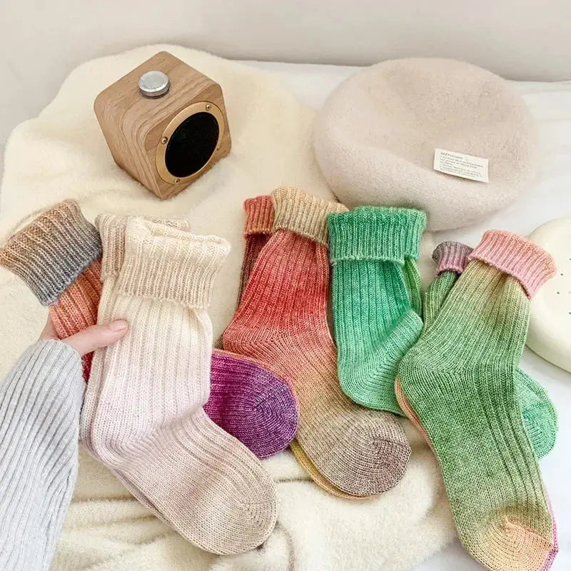 Gradient Wool Cashmere Long Knit Socks for Women with Thick Thermal Knit for Autumn and Winter Wear