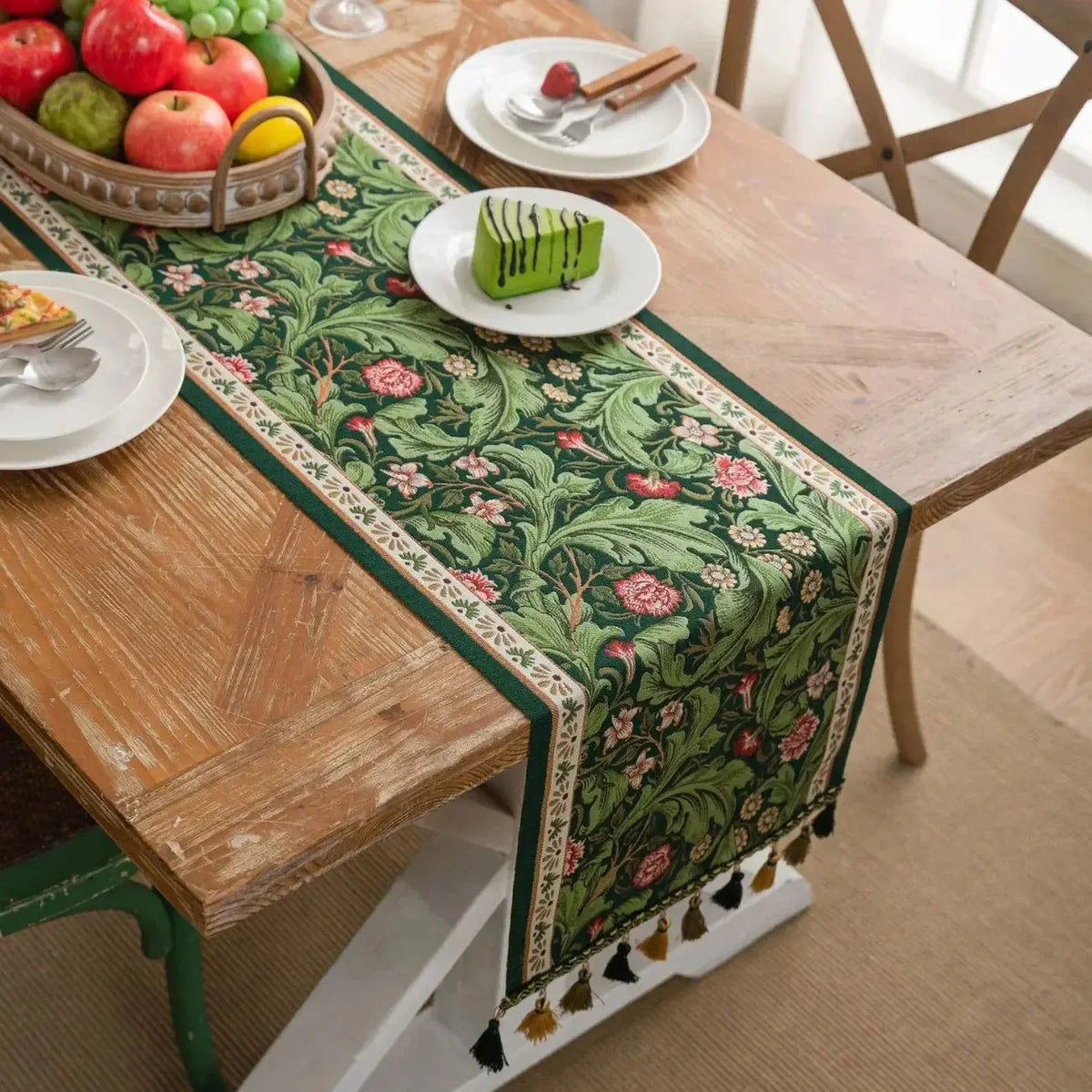 Jacquard Plant Table Runner with Tassels for Dining Table Decor
