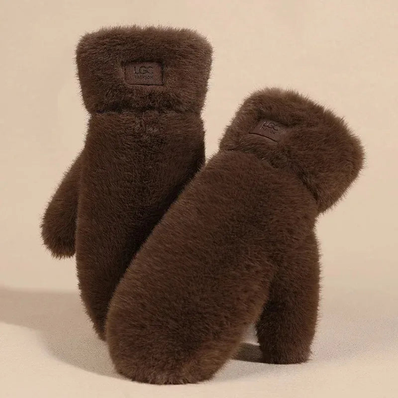 Plush Faux Fur Mittens with Heat Retaining Full Coverage Design for Cold Weather Comfort