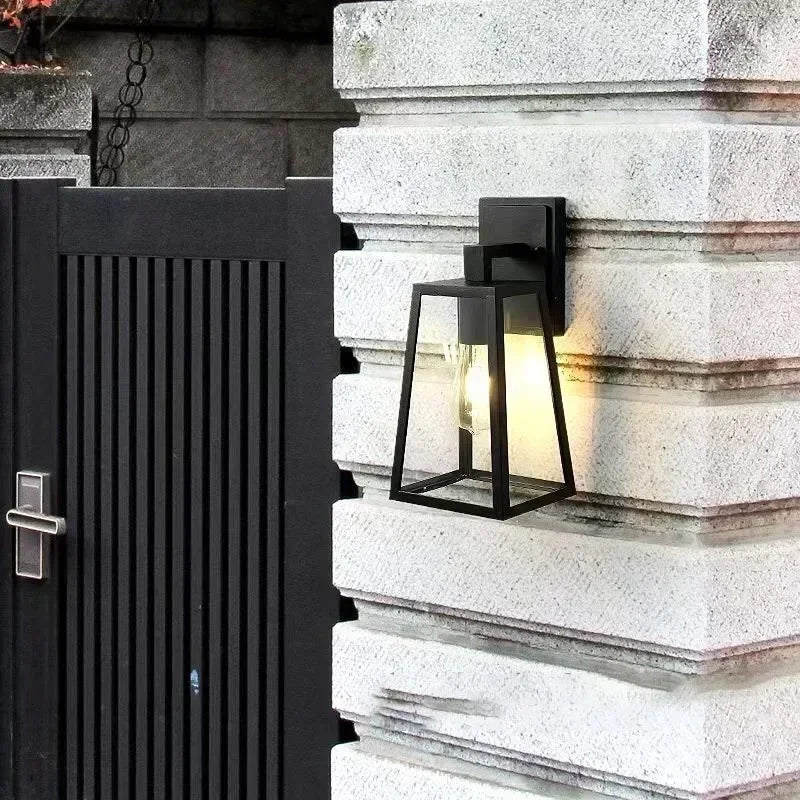 Verona Outdoor Wall Lantern