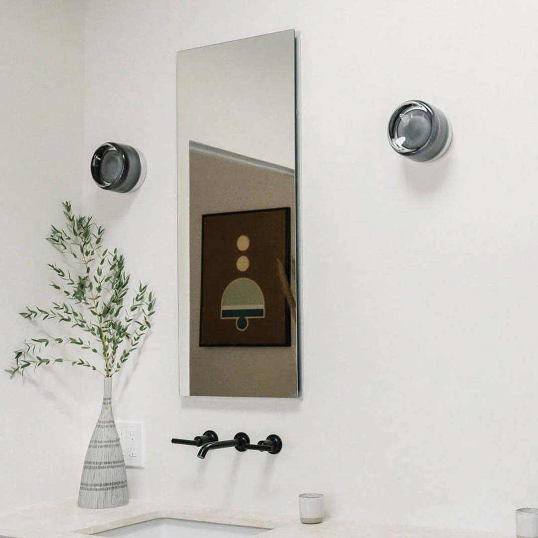 Solaria Wall Lamp - Sleek, Elegant Modern Sconce