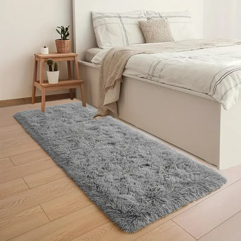 Soft and Fluffy Long Pile Carpet, Machine Washable Area Rug for Living Room, Bedroom, Sofa, and Bedside Home Decor
