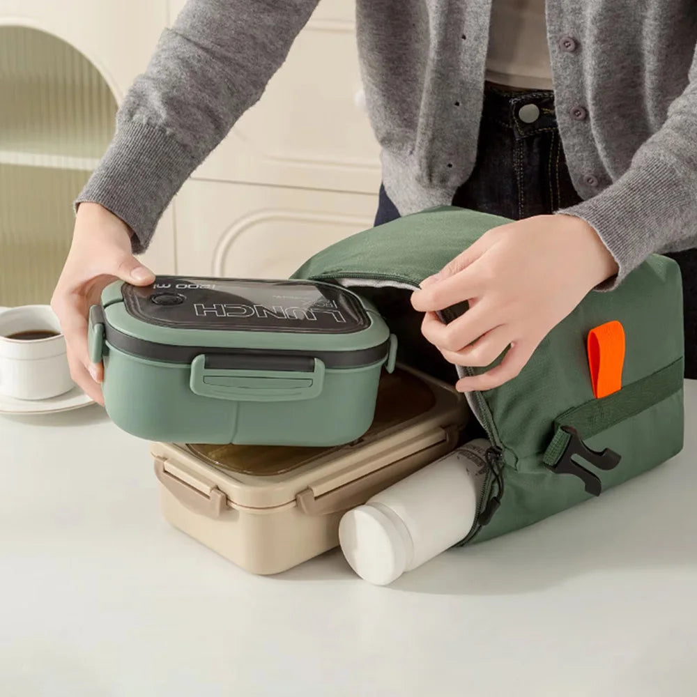 Insulated Lunch Bag with Leakproof Zipper and Large Capacity Design for Work, Travel, and Daily Food Storage