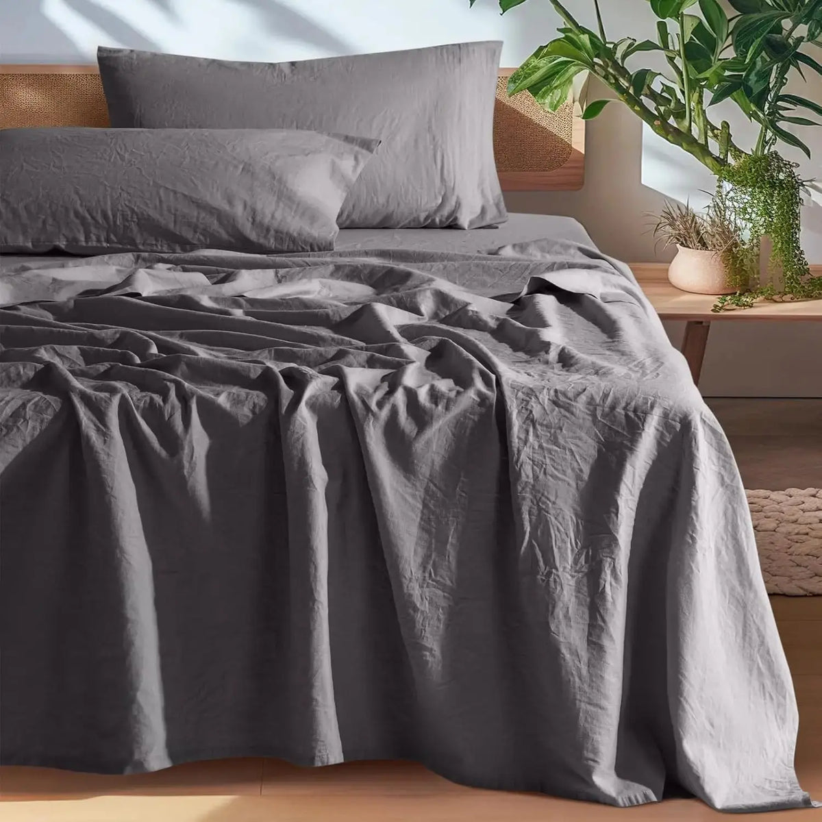 French Washed Pure Linen King Size Bed Sheets with Breathable and Durable Design