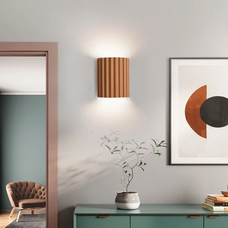 Nordic Modern Resin Wall Lamp - Sleek Wall Light