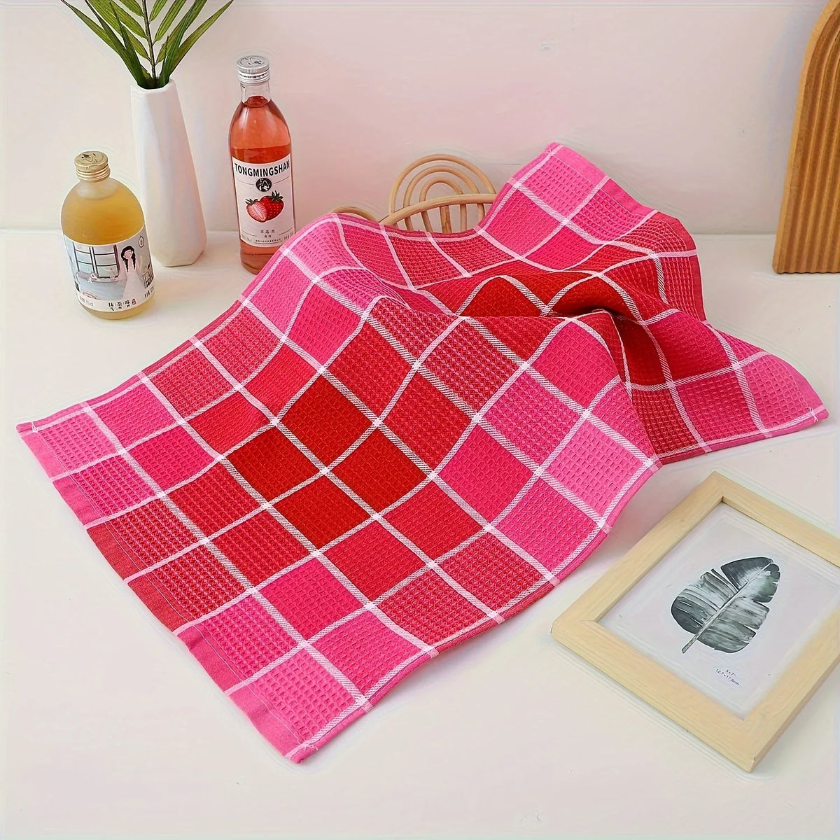 Set of Durable, Highly Absorbent Kitchen Cloths in Green, Pink, Blue, and Yellow for Dishwashing, Scouring, and Everyday Cleaning
