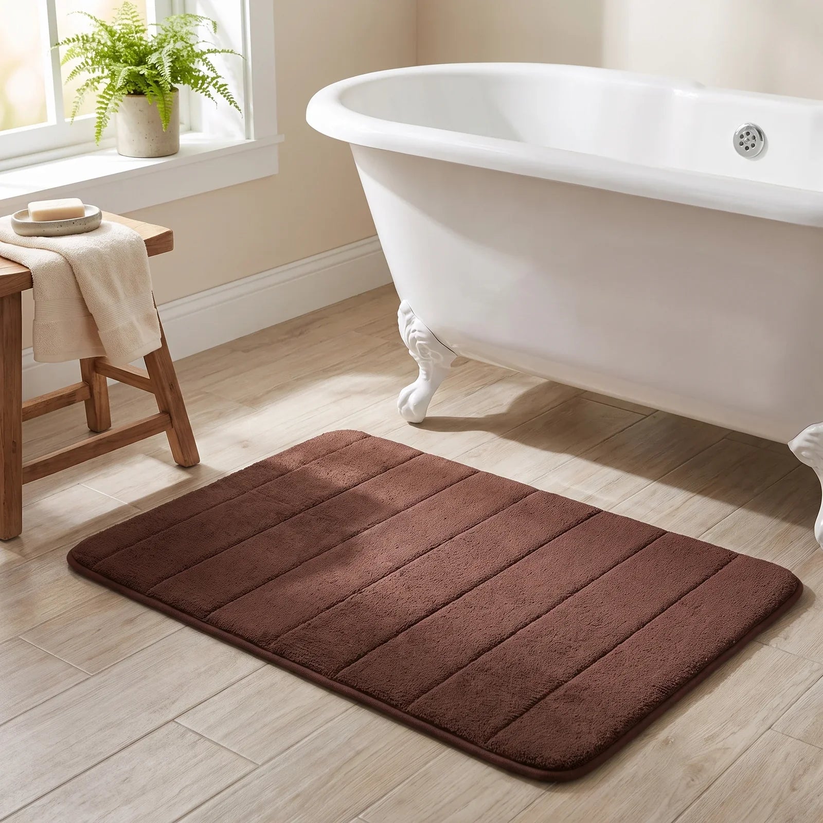 UltraSoft Absorbent Bath Mat – Plush Comfort, Quick-Dry