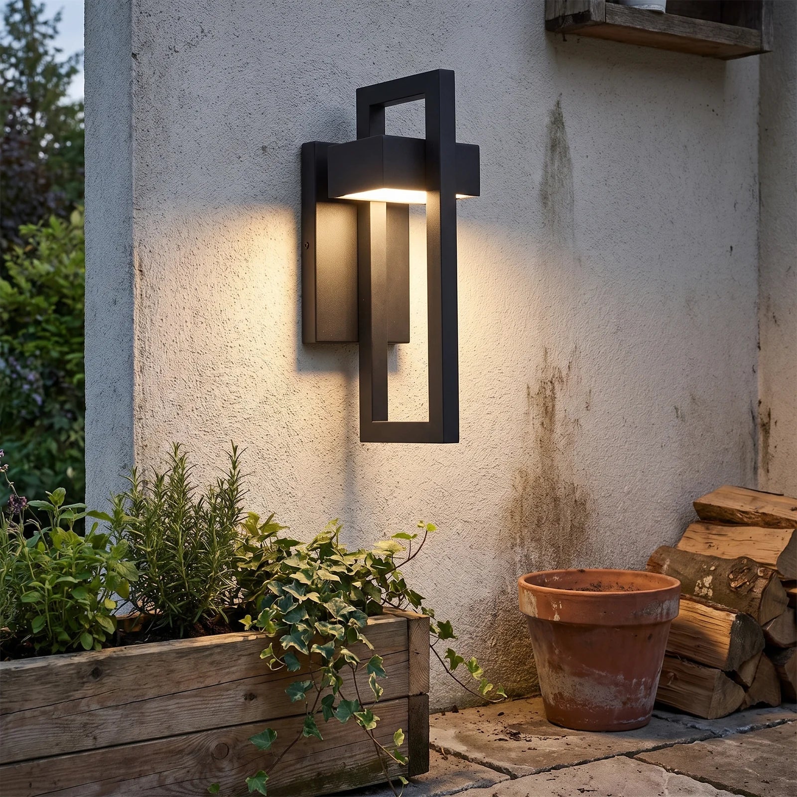 Scandinavian Aluminium Wall Light - Sleek Minimalist Nordic Design