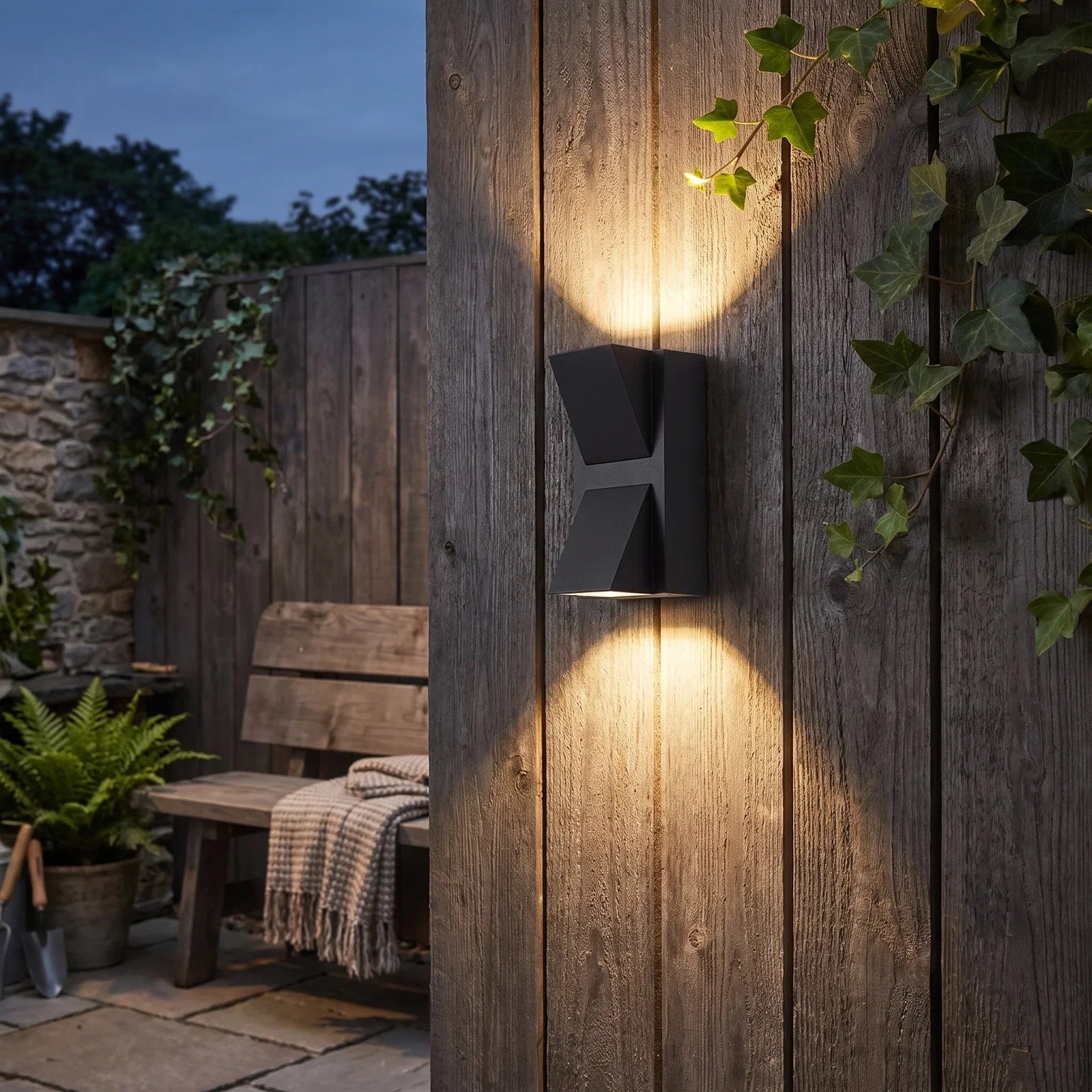 Contemporary LED Outdoor Wall Light — Energy-Efficient, Weatherproof Exterior Fixture
