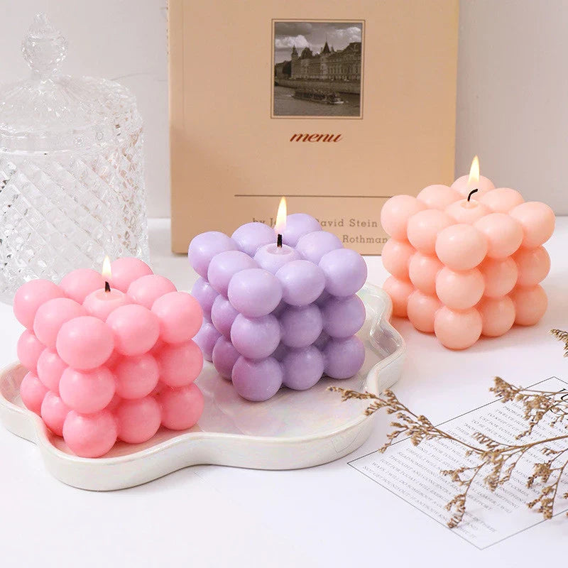 Handmade Aroma Cube Candle with Decorative Soy Wax Design for Weddings and Home Ambience
