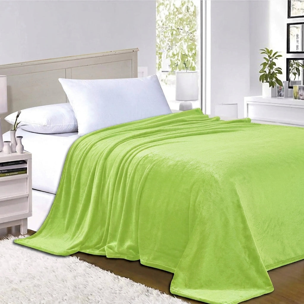Coral Fleece Blanket with Soft Flannel Texture for Bed, Sofa, and Everyday Home Use