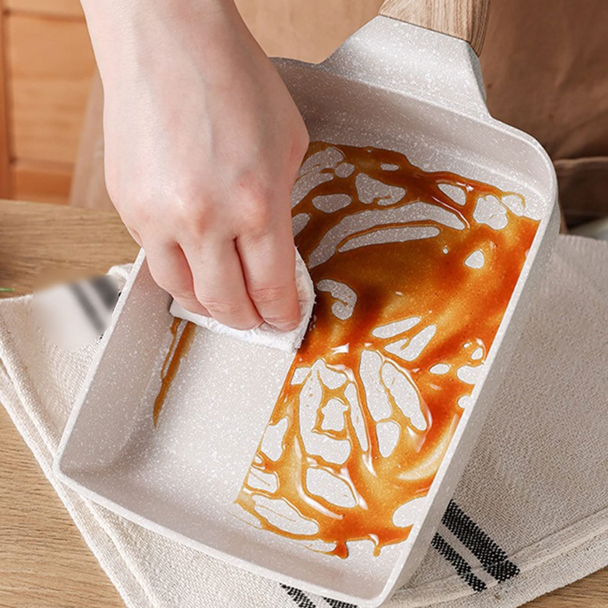 Rectangular Nonstick Omelette Pan with Japanese-Style Flat Surface for Breakfast Cooking