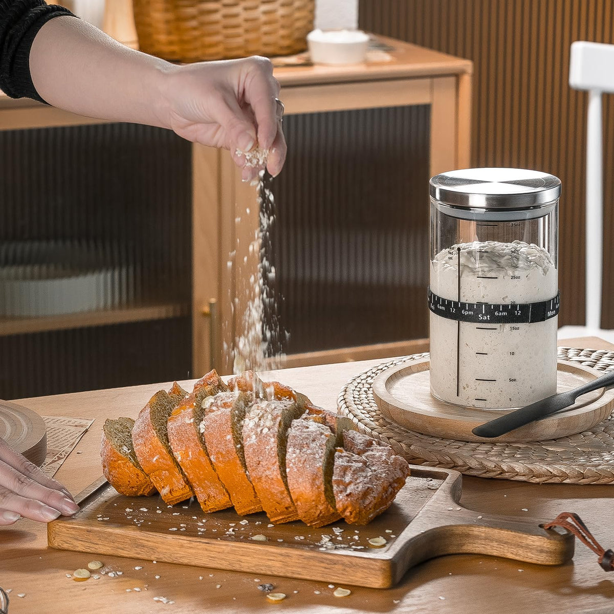 Sourdough Starter Jar 900ml Clear Glass Container with Lid for Fermentation and Bread Baking Use