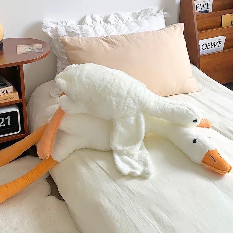 Funny Goose Plush Toy Pillow with Soft Stuffed Design for Sleeping and Gifting