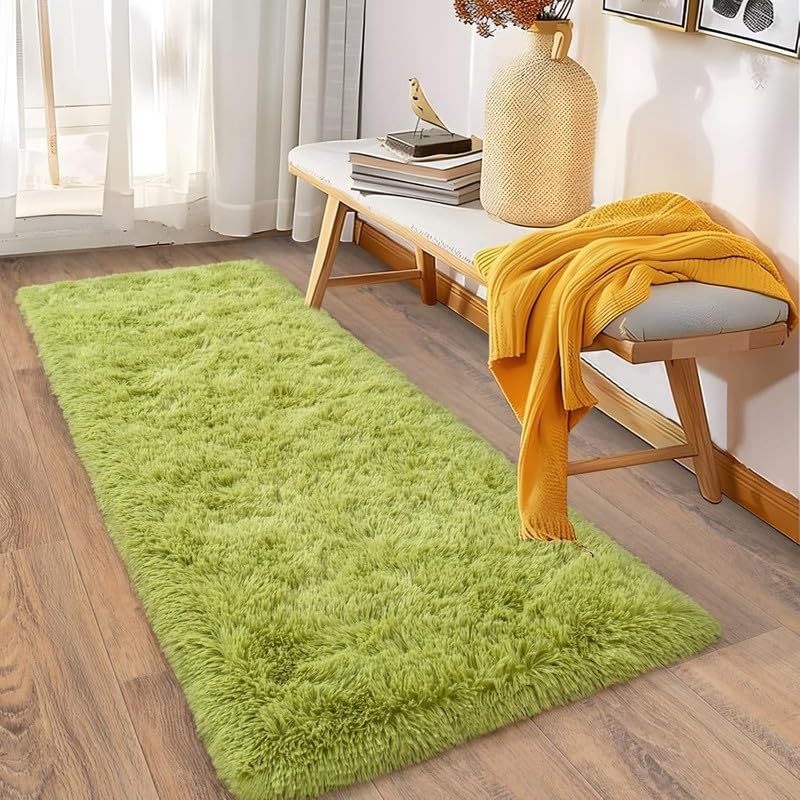 Soft and Fluffy Long Pile Carpet, Machine Washable Area Rug for Living Room, Bedroom, Sofa, and Bedside Home Decor