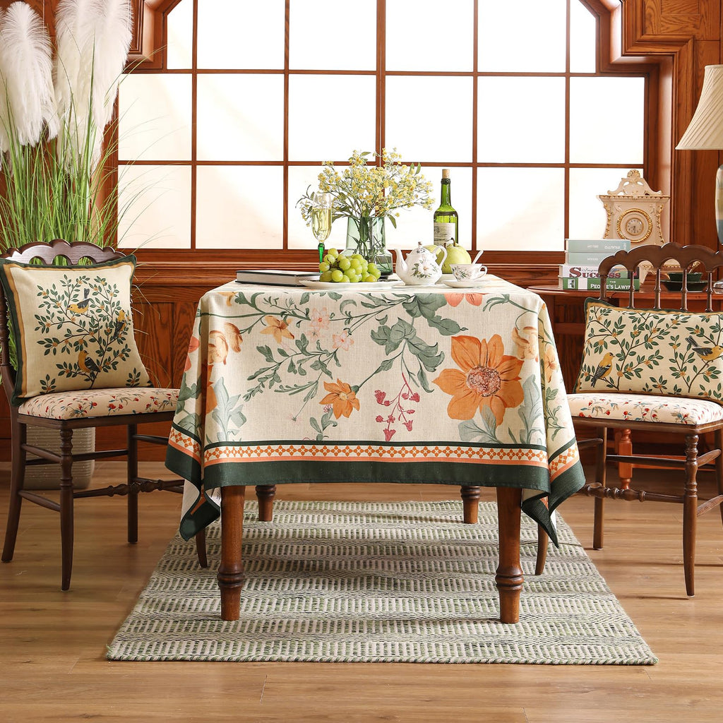 Vintage Floral Tablecloth with Polyester Fiber Design for Dining Tables and Gatherings