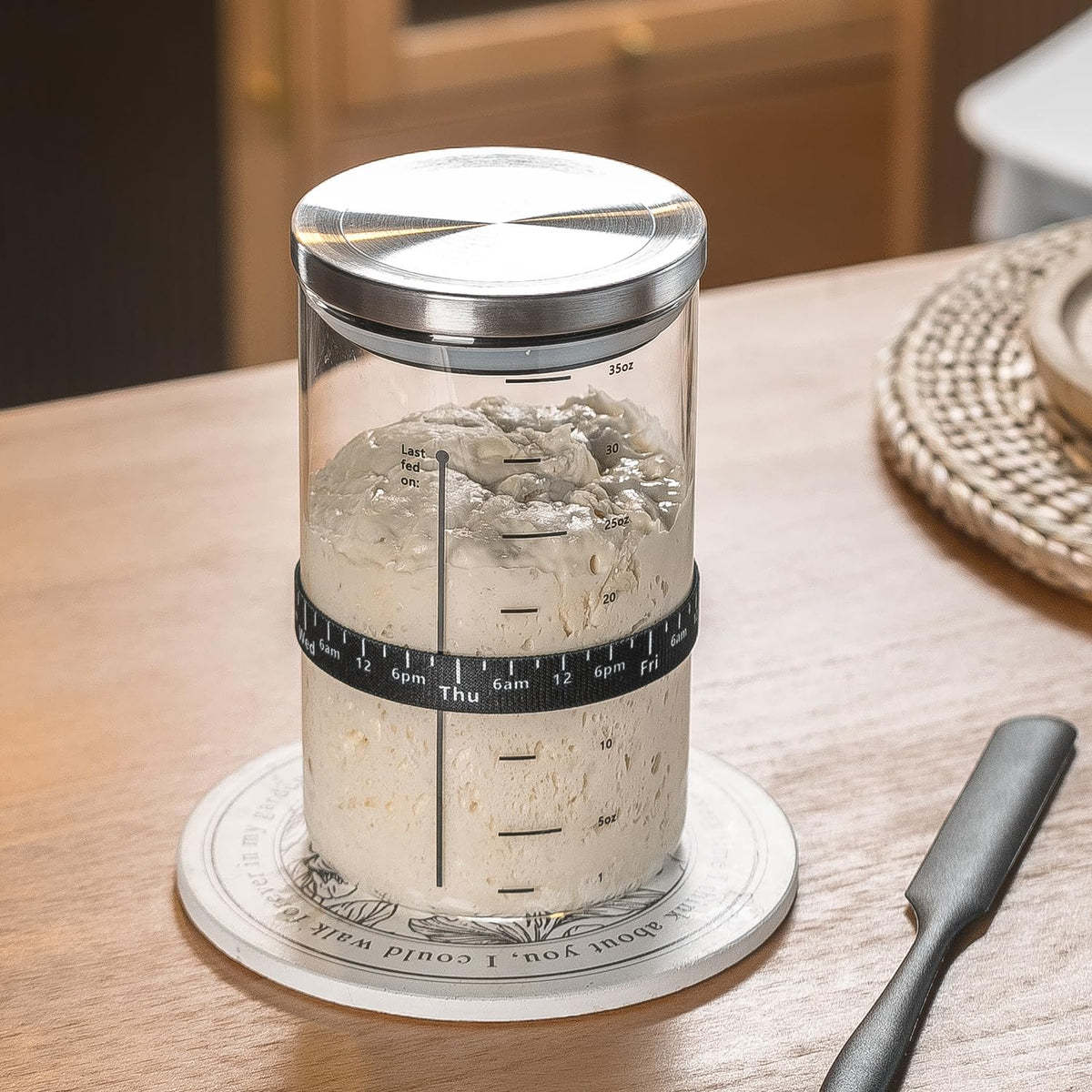 Sourdough Starter Jar 900ml Clear Glass Container with Lid for Fermentation and Bread Baking Use