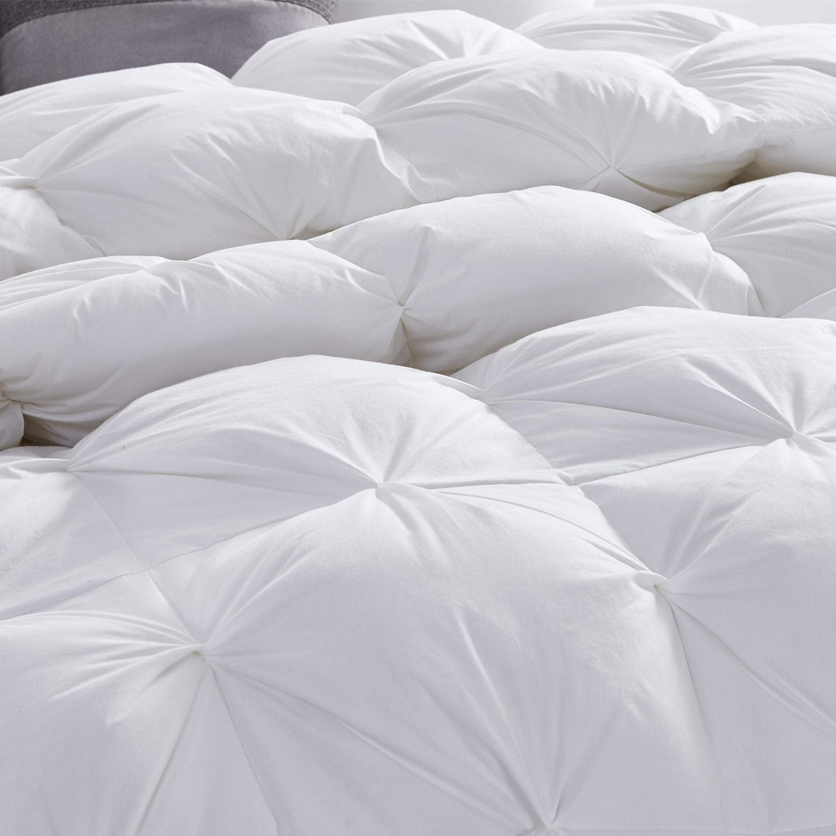 Goose Down Comforter with Pinch Pleat Design and All Season Medium Warmth for Relaxed Sleep Comfort