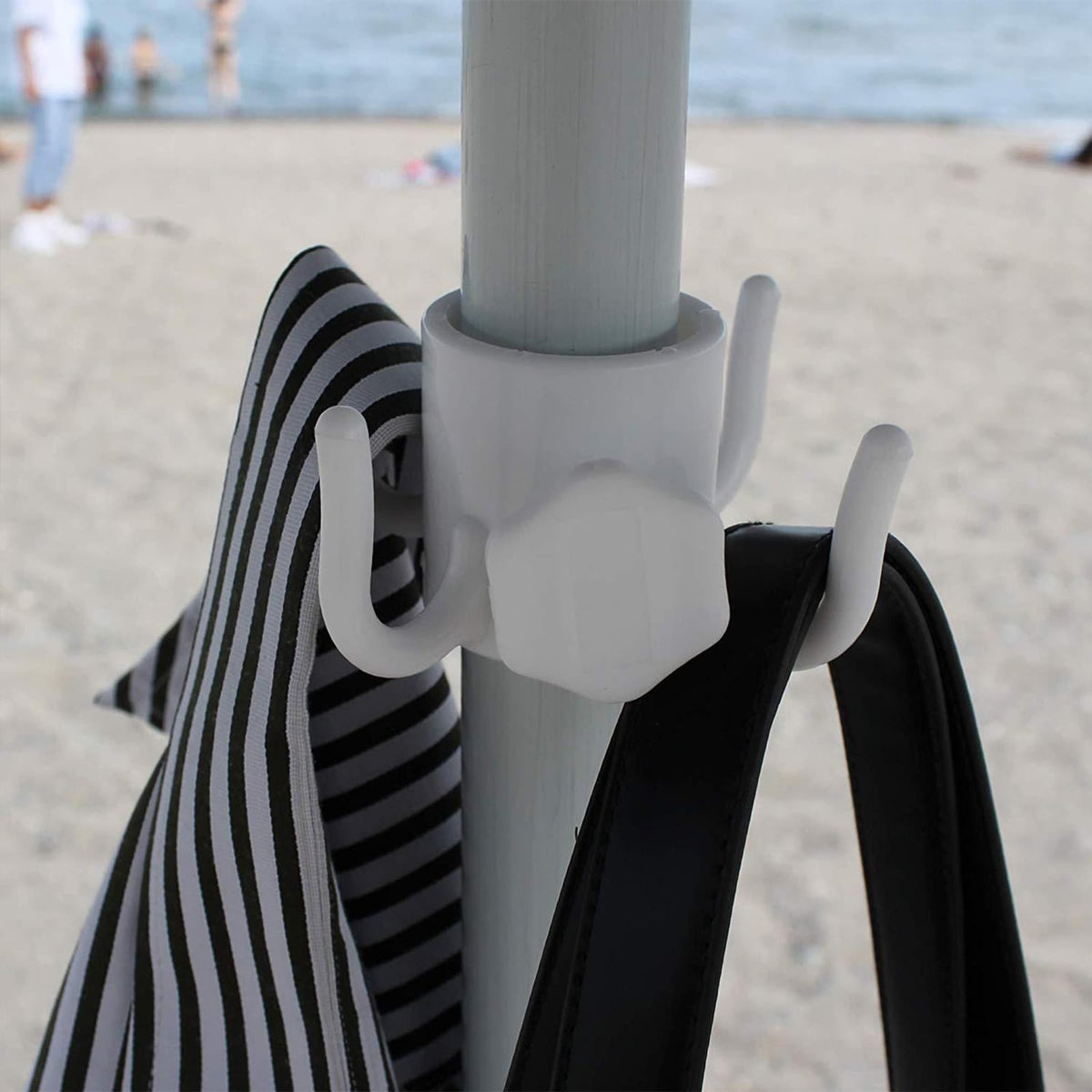 Beach Umbrella Hook with Four Corner Hanging Design for Towels Bags and Outdoor Accessories