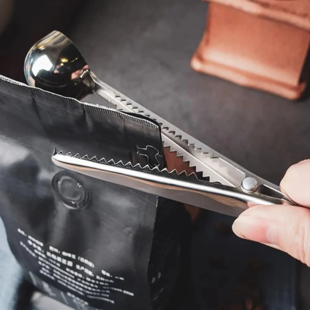 Stainless Steel Coffee Scoop with Clip Multi Function Measuring Spoon and Bag Sealing Tool