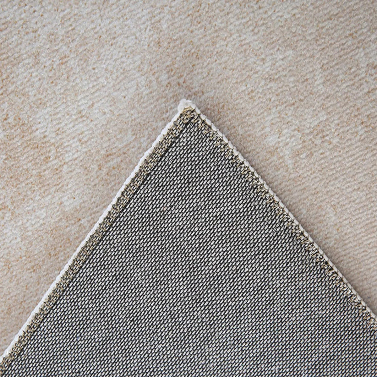 Fluffy Cream Style Anti-Slip Floor Rug for Living Room and Bedroom Decor