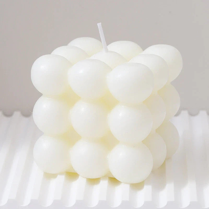 Handmade Aroma Cube Candle with Decorative Soy Wax Design for Weddings and Home Ambience
