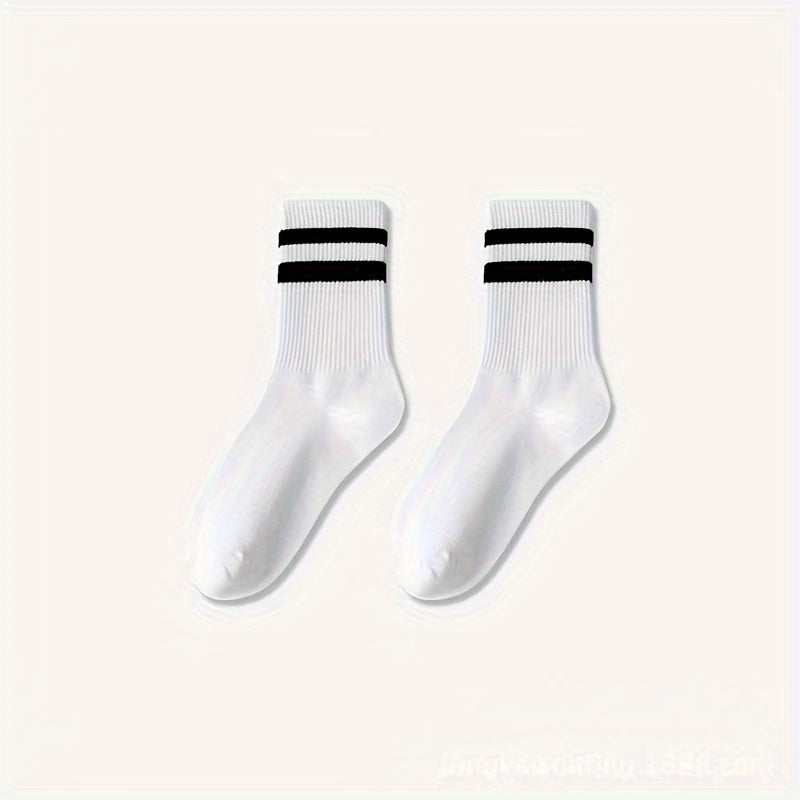 Womens Crew Socks with Cushioned Cotton and Vintage Striped Design for Sports and Everyday Wear