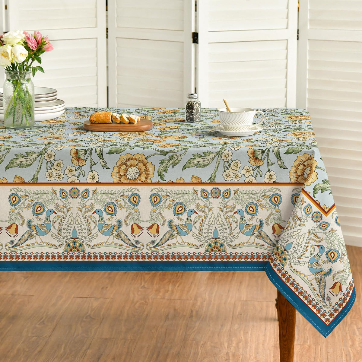Vintage Floral Tablecloth with Polyester Fiber Design for Dining Tables and Gatherings